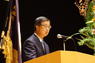 江利川理事長挨拶